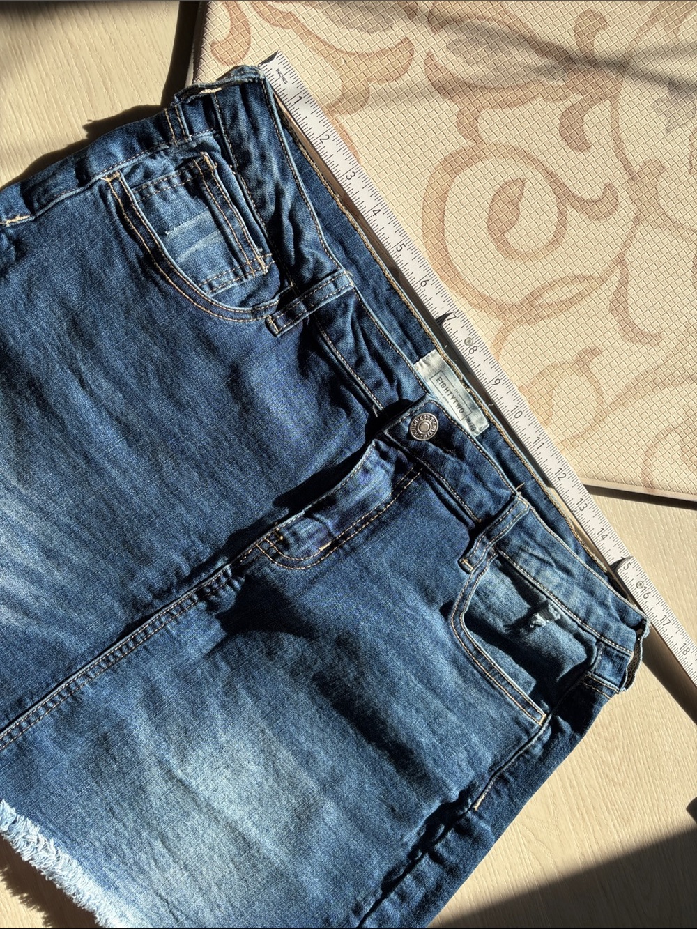 Denim mini skirt XL - Picture 6 of 6